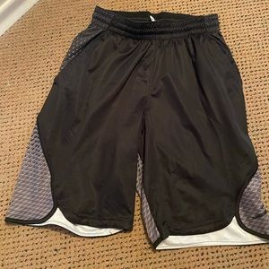 Basketball shorts